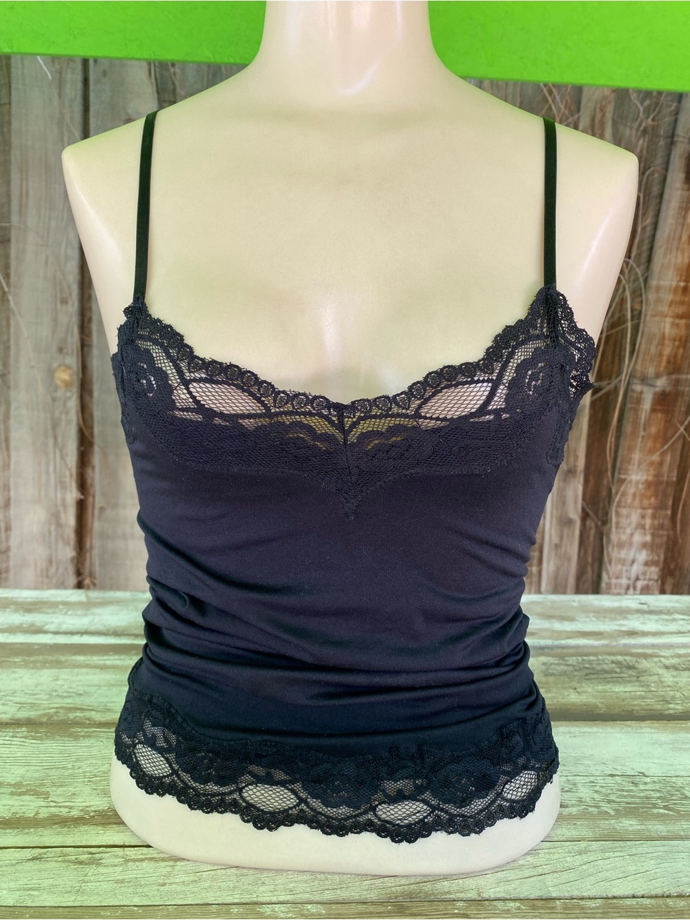 Black tank top with lace trim built in bra spaghetti straps Size Small